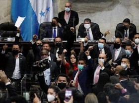 Image: US embassy calls for calm, dialogue after brawl in Honduras' Congress