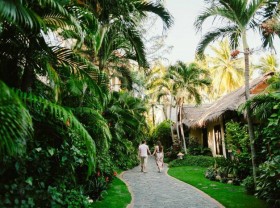 Image: Enjoy a full holiday at Bamboo Village Beach Resort Mui Ne
