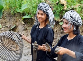 Image: Rural tourism on the land of Sen Hong