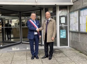 Image: Vietnamese, French localities strengthen ties