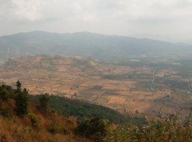 Image: The way to the ‘heavenly garden’ on top of Chu Nam