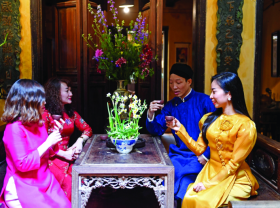 Image: Hosts of golden daffodils grace Hanoi homes during Tet