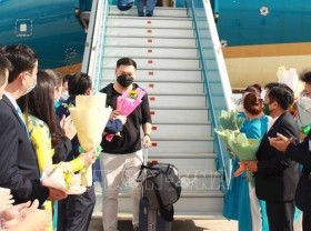 Image: Khanh Hoa welcomes first visitors in Year of the Tiger