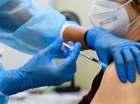 Image: Australians told to get COVID boosters to be considered fully vaccinated