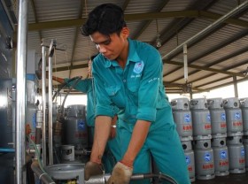 Image: Gasoline value immediately elevated to almost 60,000 VND/50kg bottle