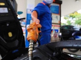 Image: Petrol costs will drop tomorrow?