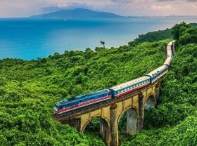 Image: Railway sector expects over 200 million USD to upgrade weak bridges, tunnels