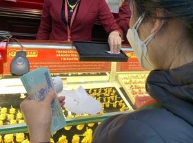 Image: Gold price today March 16: Gold collapsed, down 54 million dong/tael