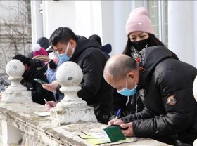 Image: Preparations made for flight from Romania bringing Vietnamese home