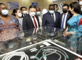 Image: President of Sierra Leone highly values Saigon Hi-Tech Park