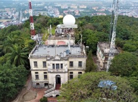 Image: Ancient hydro-meteorological station on top of Phu Lien