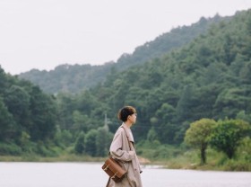 Image: Discovering Chom Nui lake in Hanoi, an extremely green and very chill space 