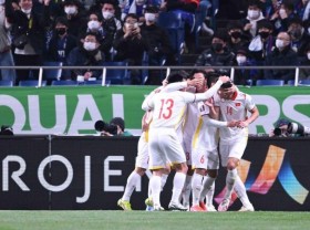 Image: Vietnam expected to move up two places in FIFA ranking after drawing Japan