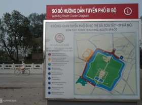 Image: Walking street around Son Tay ancient citadel