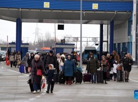 Image: Russia declares ceasefire in Ukraine for civilians' evacuation -- defense ministry