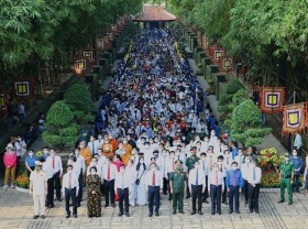 Image: Localities pay tribute to Hung Kings