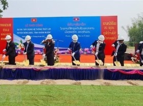 Image: Vietnam helps Laos develop irrigation system