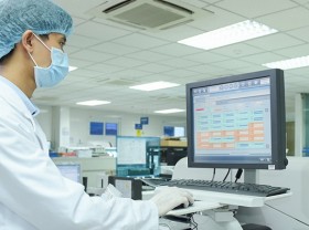 Image: Vietnam records 11,160 COVID-19 new cases