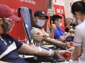Image: Voluntary blood donation a popular movement in Vietnam