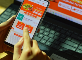 Image: Farmers benefit from expanding e-commerce produce sales