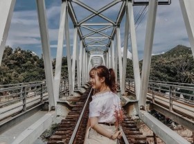 Image: Discovered the nostalgic and vintage Nha Trang iron bridge, only beautiful to extremely beautiful on pictures