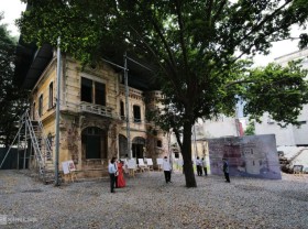 Image: Hanoi renovating French villa