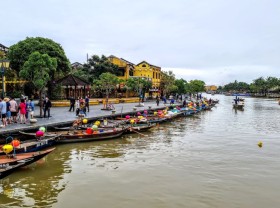 Image: Taking a boat ride in Hoi An Ancient Town