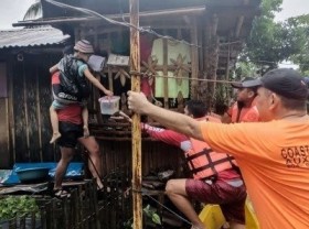 Image: Philippines: death toll from storm Megi rises to 167