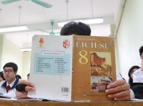 Image: Chairman of the Committee for Tradition and Training: ‘Contemplating that historical past is a obligatory topic’