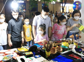 Image: Nearly 65,000 visitors attend Hanoi Tourism Gift Festival 2022