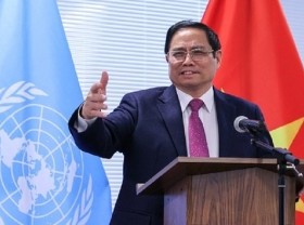 Image: PM meets Permanent Delegation of Vietnam to the UN
