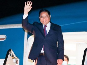 Image: Prime Minister Pham Minh Chinh arrives in US