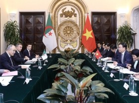 Image: Vietnam, Algeria agree on measures to foster cooperation