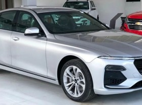 Image: VinFast Lux A2.0 of billionaire Pham Nhat Vuong affords a ‘horrible’ supply, extraordinarily low cost value with a model of lower than 500 million VND