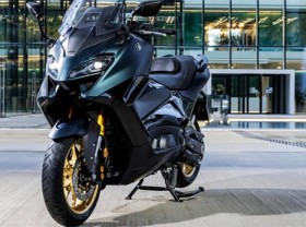Image: Yamaha’s almost half-billion scooter: A pitiful design, outfitted with expertise ‘flooded’