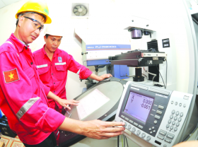 Image: Services for individuals and enterprises