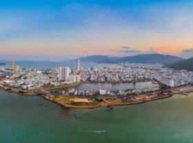 Image: Quy Nhon sea and island from above