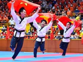 Image: SEA Games 31: Vietnam wins gold medals in taekwondo, fencing, and gymnastics
