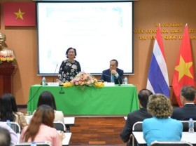 Image: Overseas Vietnamese in Thailand contribute to preserving the homeland's sovereignty over sea and islands