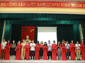 Image: River trash capture tool launched in Nam Dinh Province