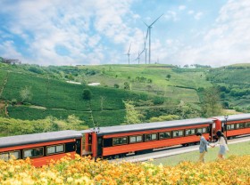 Image: Train cafe becomes a new check-in point in Da Lat