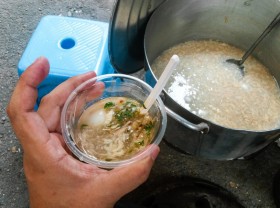 Image: What you can eat for US$5 or less at this Ho Chi Minh City market?