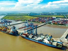 Image: Vietnam posts 764 million USD in trade surplus in seven months