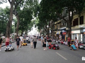 Image: Hanoi seeks to develop night economy