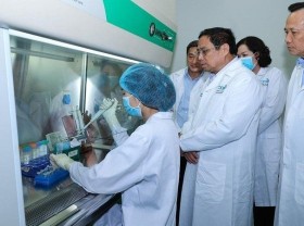 Image: PM highlights significance of DNA testing for martyrs