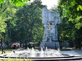 Image: Public sculptural works add vitality to the Hanoi landscape