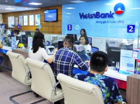 Image: Banks urged to loosen credit growth limits