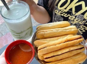 Image: Chi Chuong Hai Phong – the famous chili sauce that makes the famous delicacies of the Port land