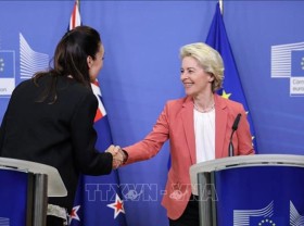 Image: EU expands economic cooperation