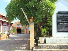 Image: 5 places to keep whale bones in Vietnam